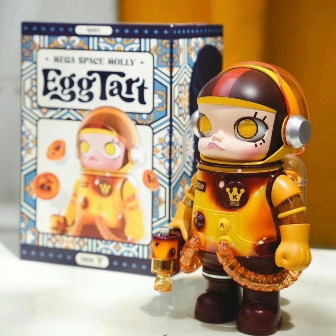 <官方正版授權>POPMART MEGA SPACE MOLLY 葡式蛋塔 400% 澳門限定 葡撻 泡泡瑪特