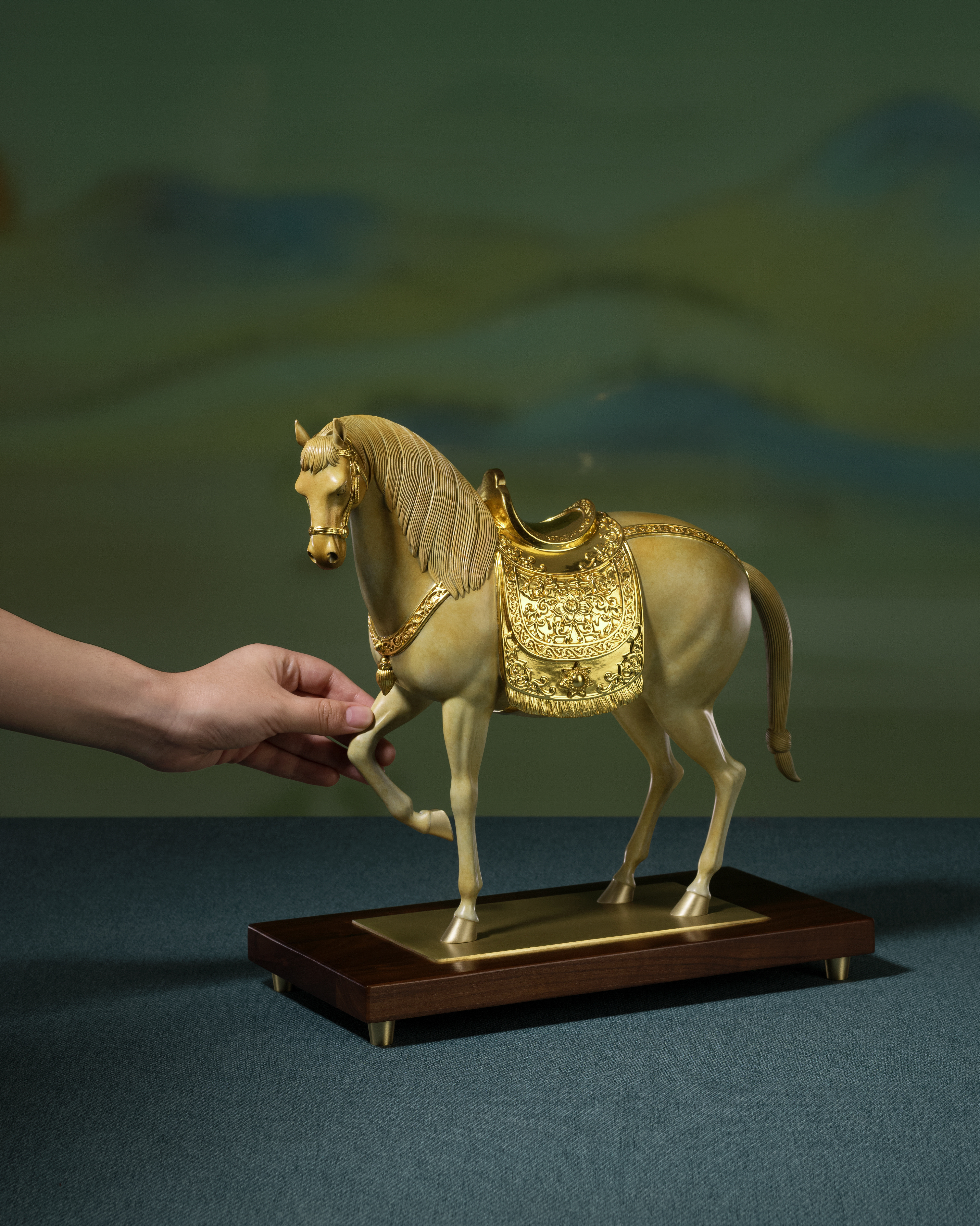 富貴唐馬(米色)