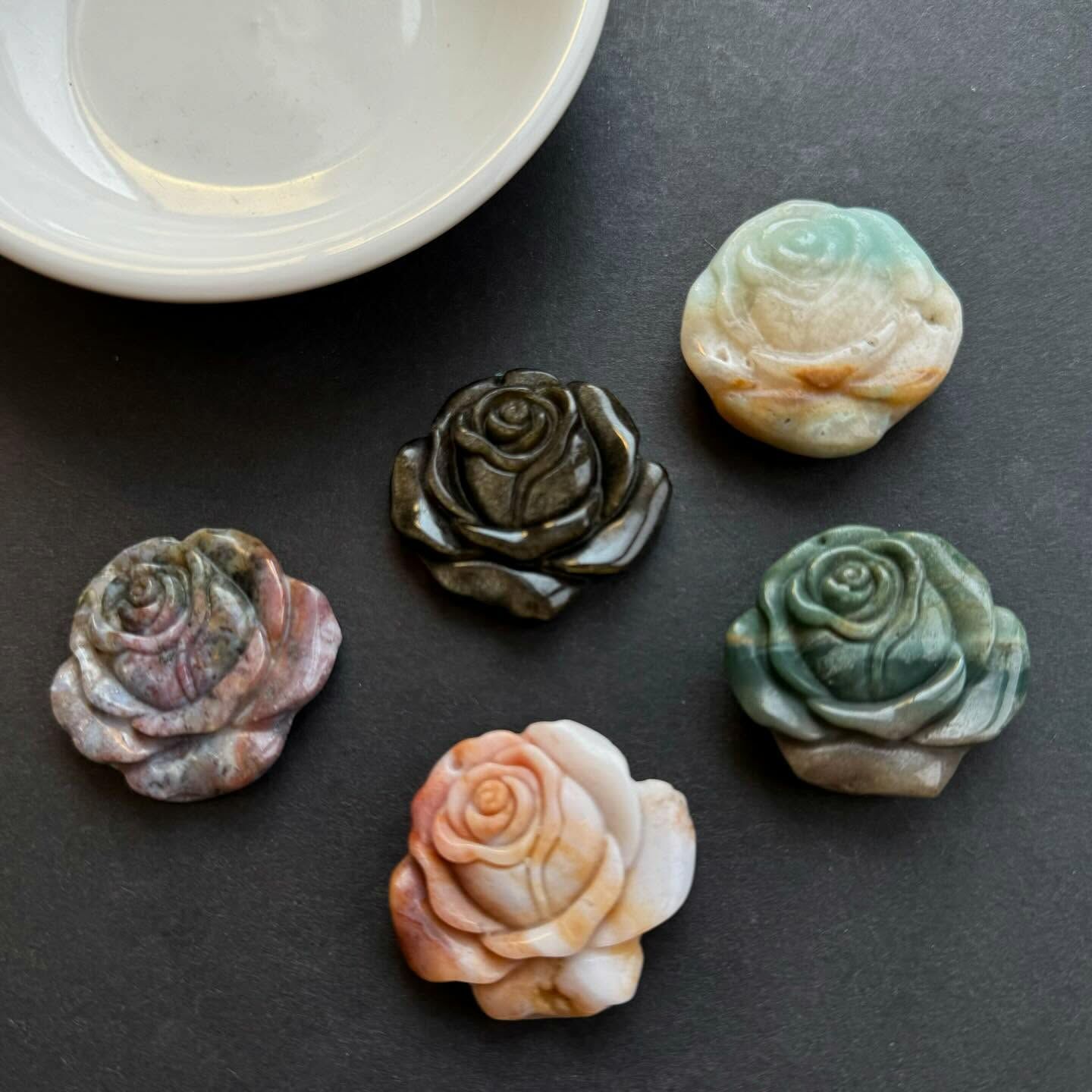 [原石] 水晶玫瑰花 海洋碧玉、金曜石、加勒比方解石、瑪瑙、水草碧玉