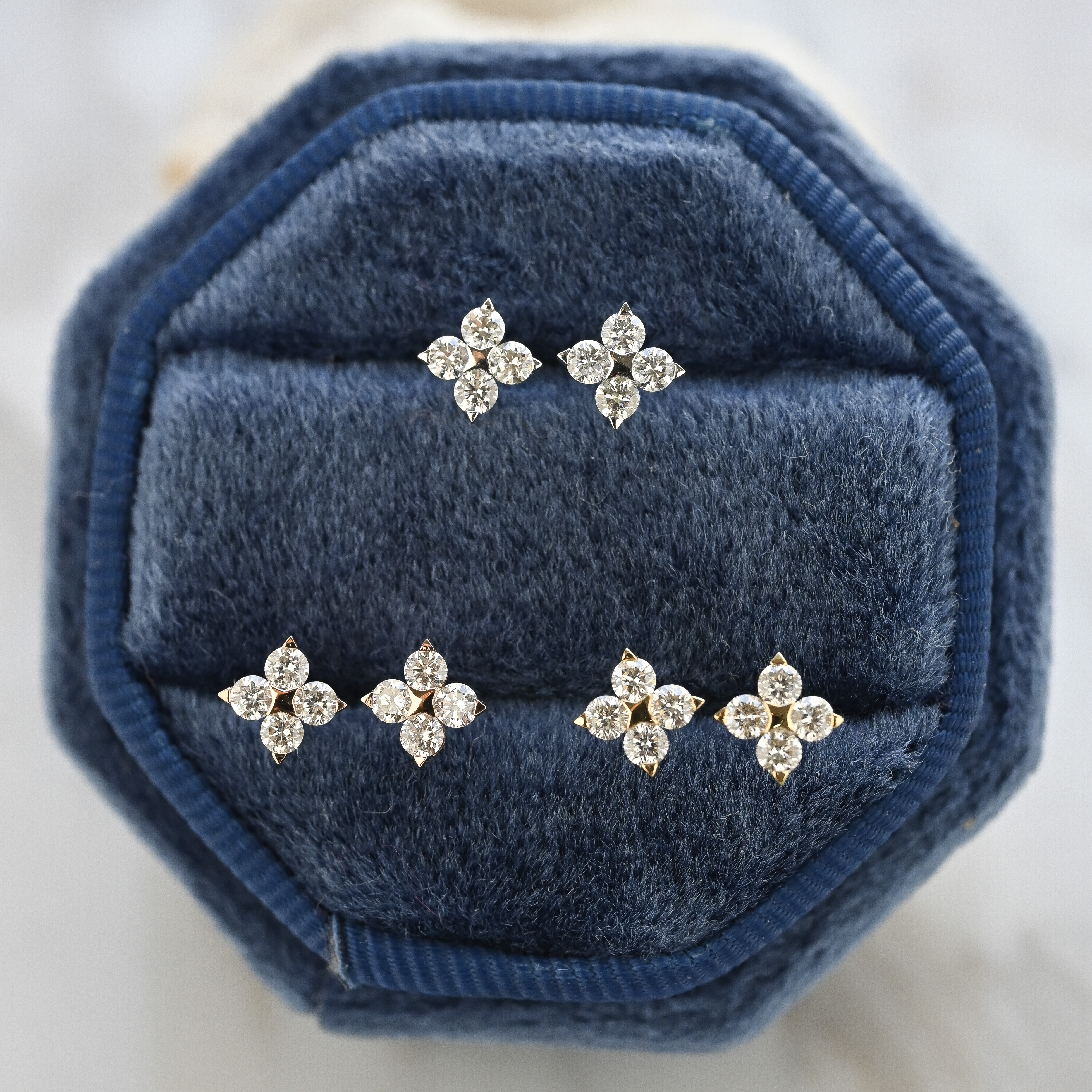 18K Lilylily Diamond Earring