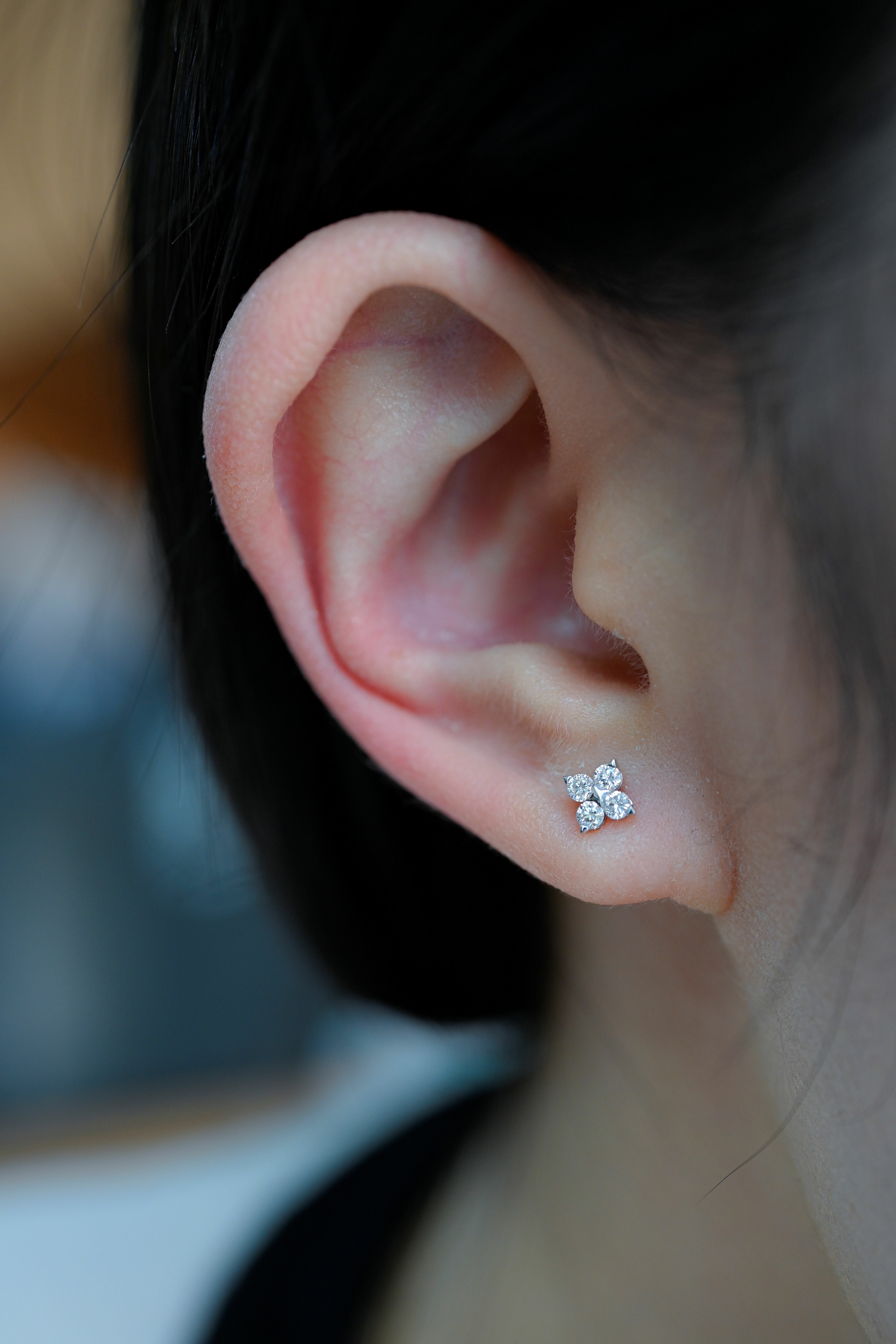 18K Lilylily Diamond Earring