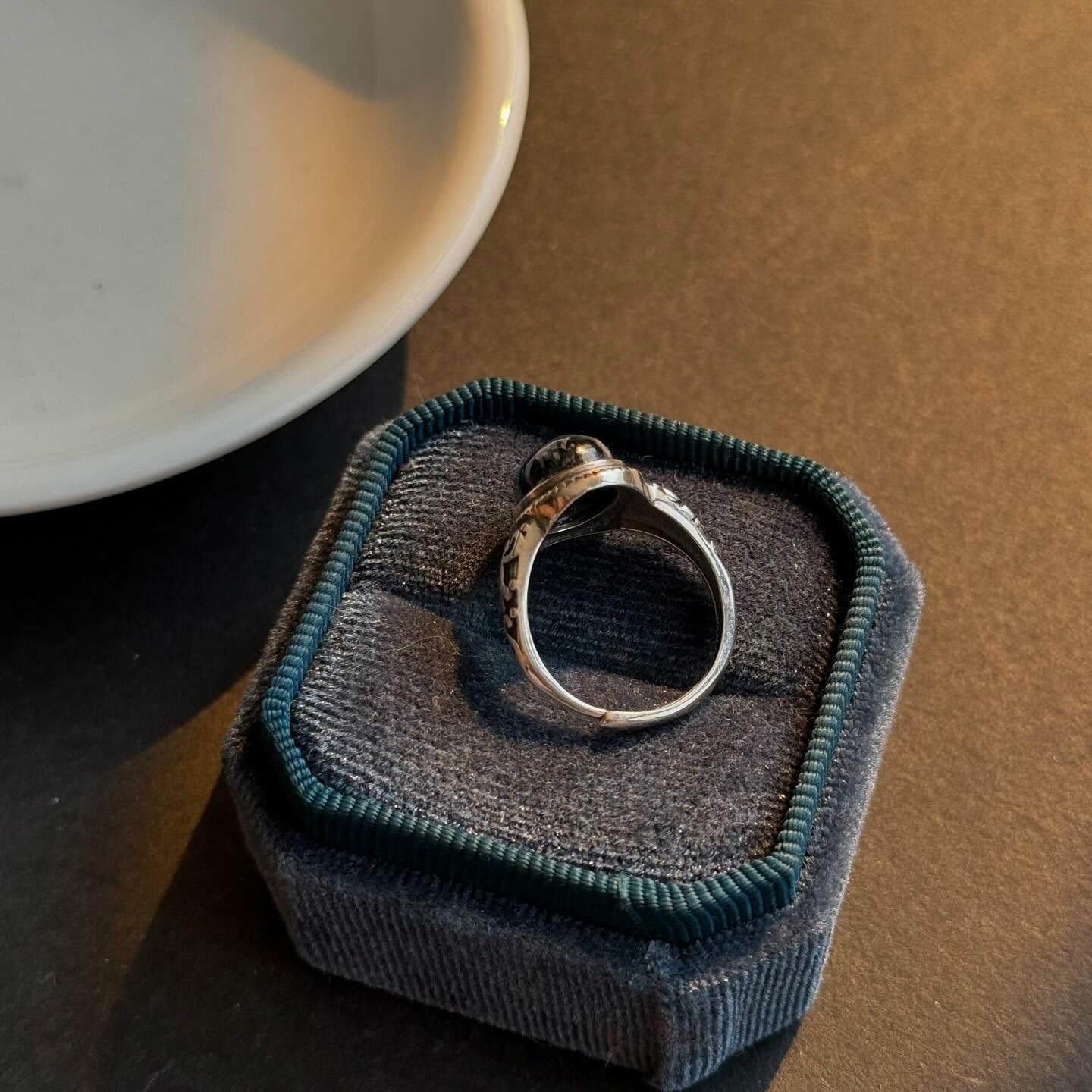 [原石] 彼得石 925銀戒指 附戒盒