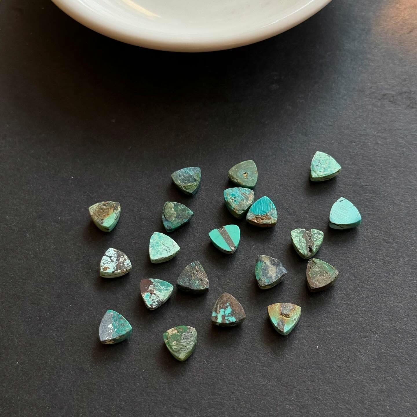 [原石] 綠松石 水晶裸石蛋面