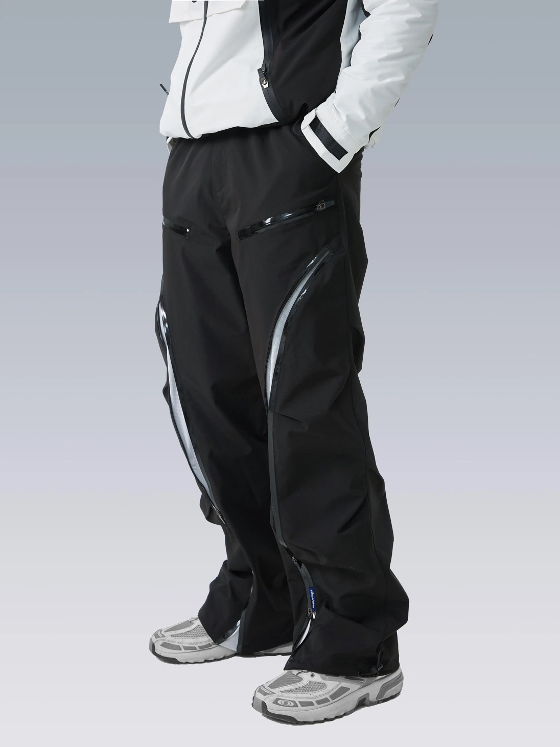 SILENSTORM "棱鏡" 通風系統戶外健行直筒防潑水款殼長褲