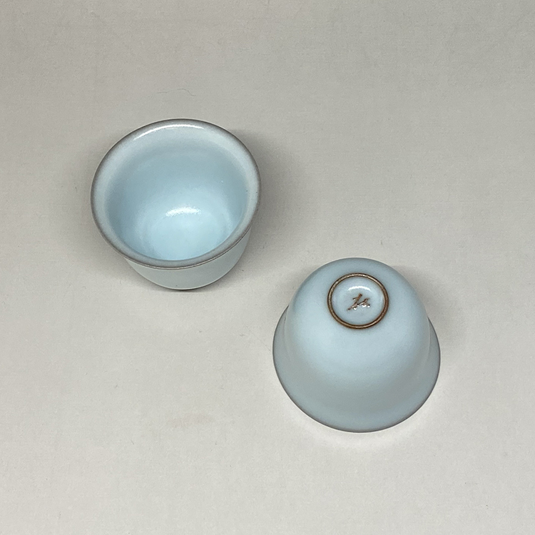 茶香自在】蘇保在雲白天青限量初晴青瓷對杯附盒