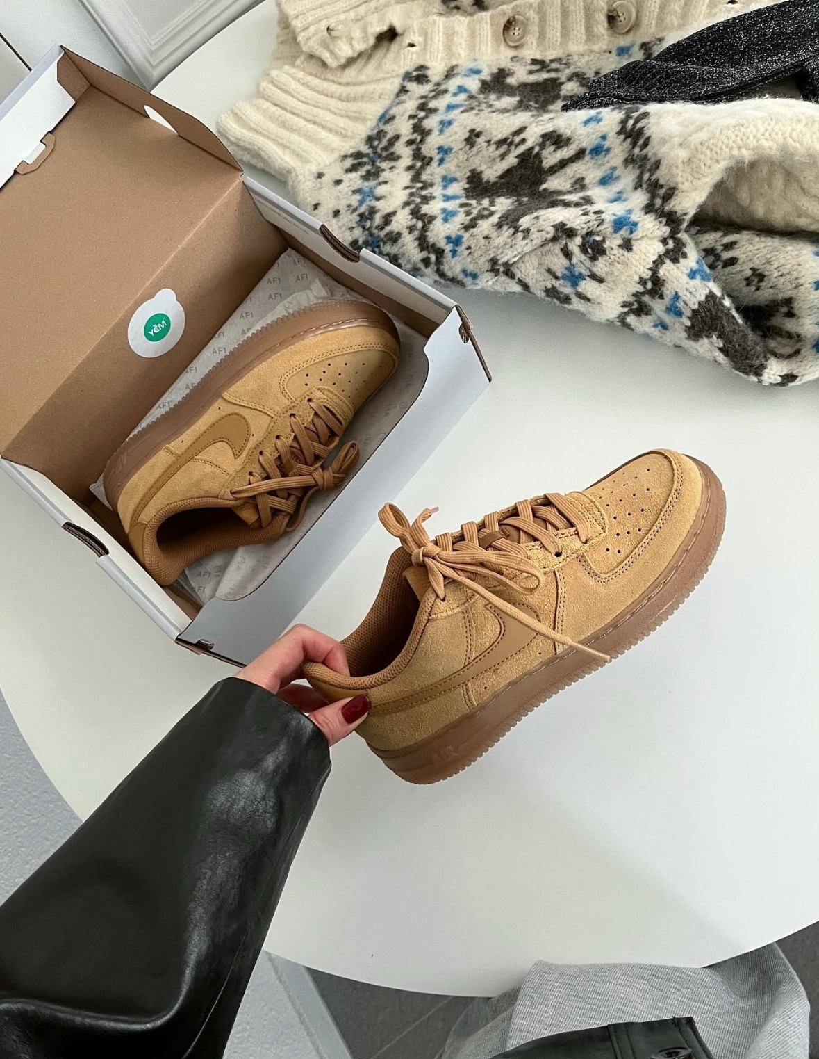 Nike Air Force 1 卡其色 淺棕色 麂皮 焦糖底 復古 大童款 HQ7476-700/預購