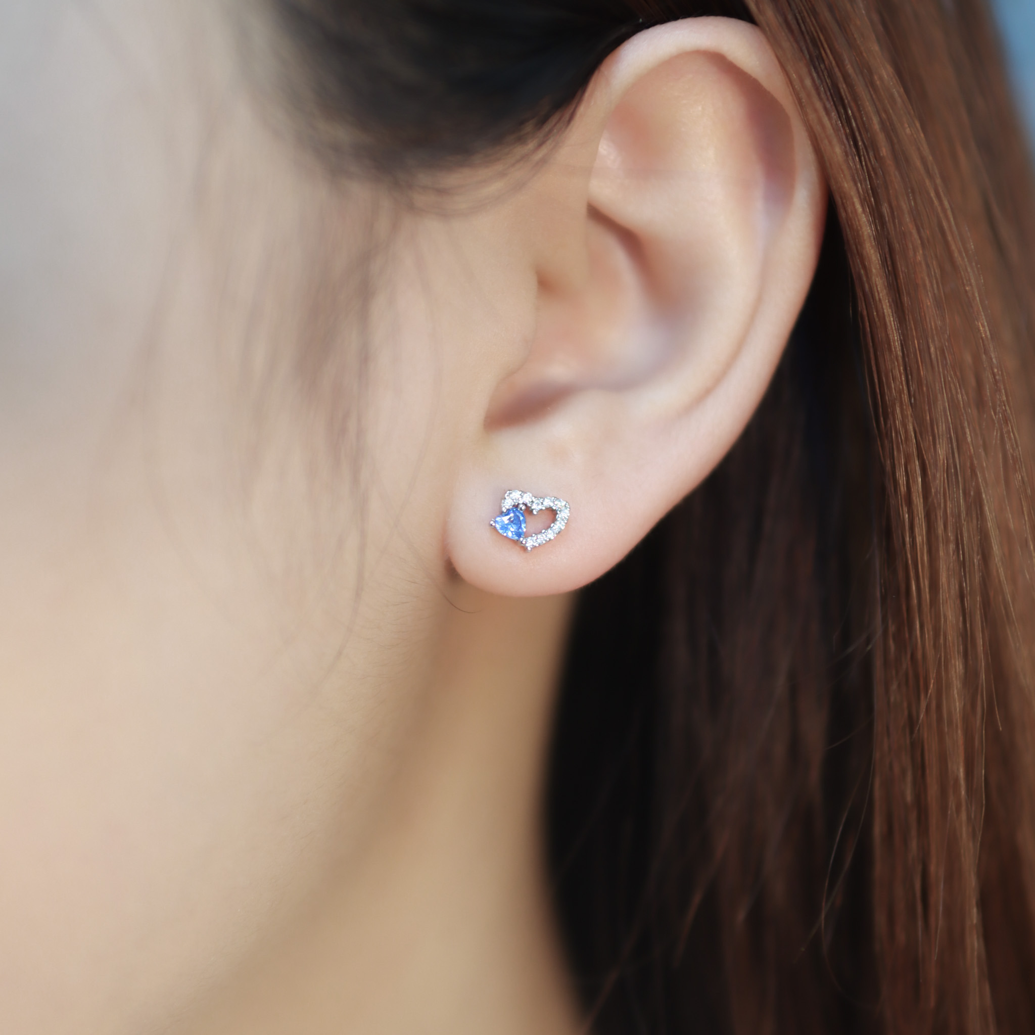 | 925純銀・白金 | 漫藍心動耳環 | EA0871 |