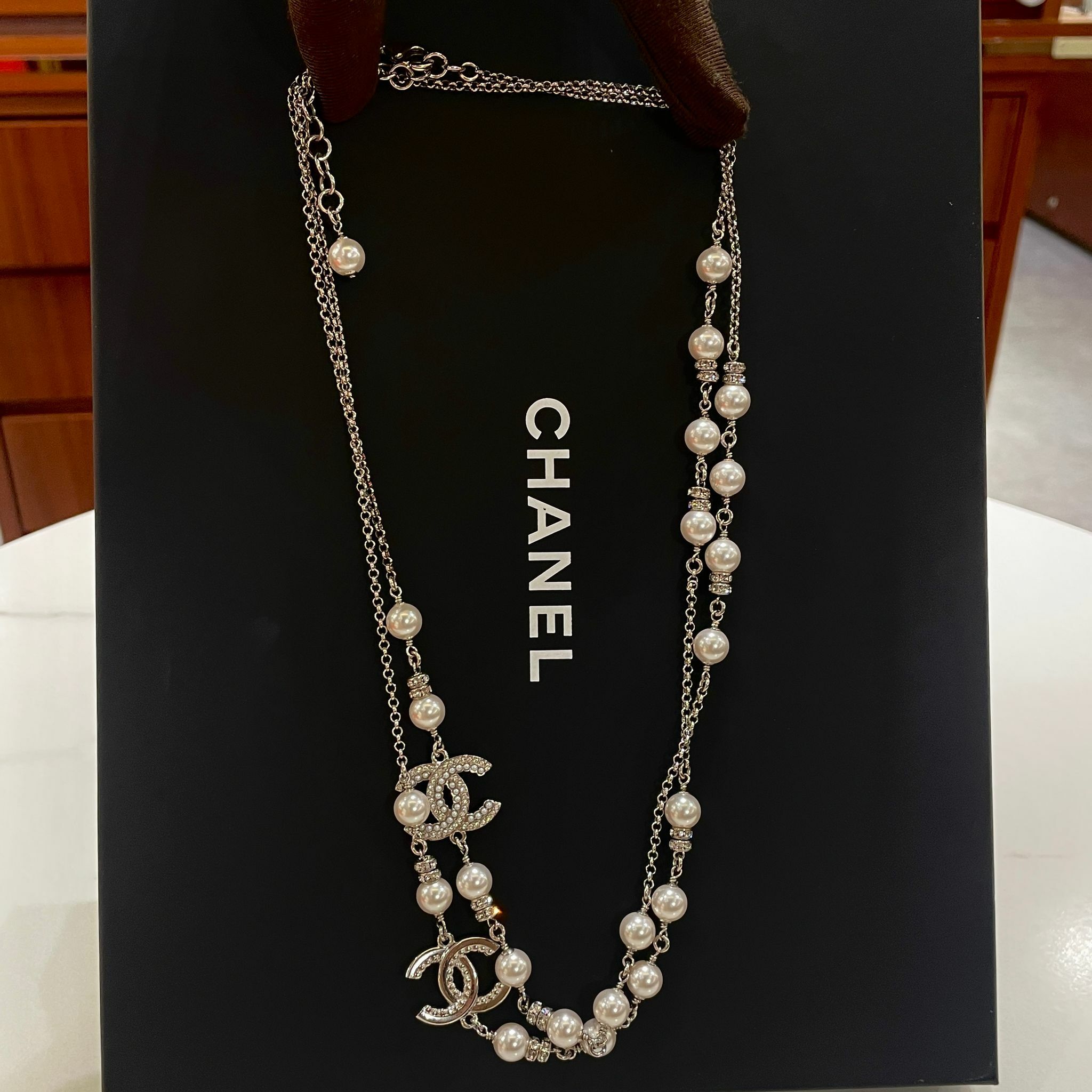 全新CHANEL 項鏈 ABD444 珍珠白色長鏈/珍珠/銀鏈NECKLACE #BRAND NEW #香榭站正品