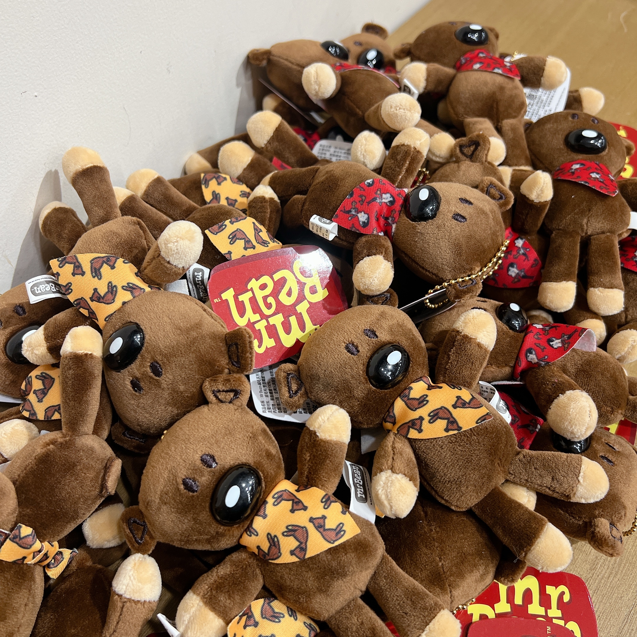 《12137》小小領巾豆豆熊/3吋