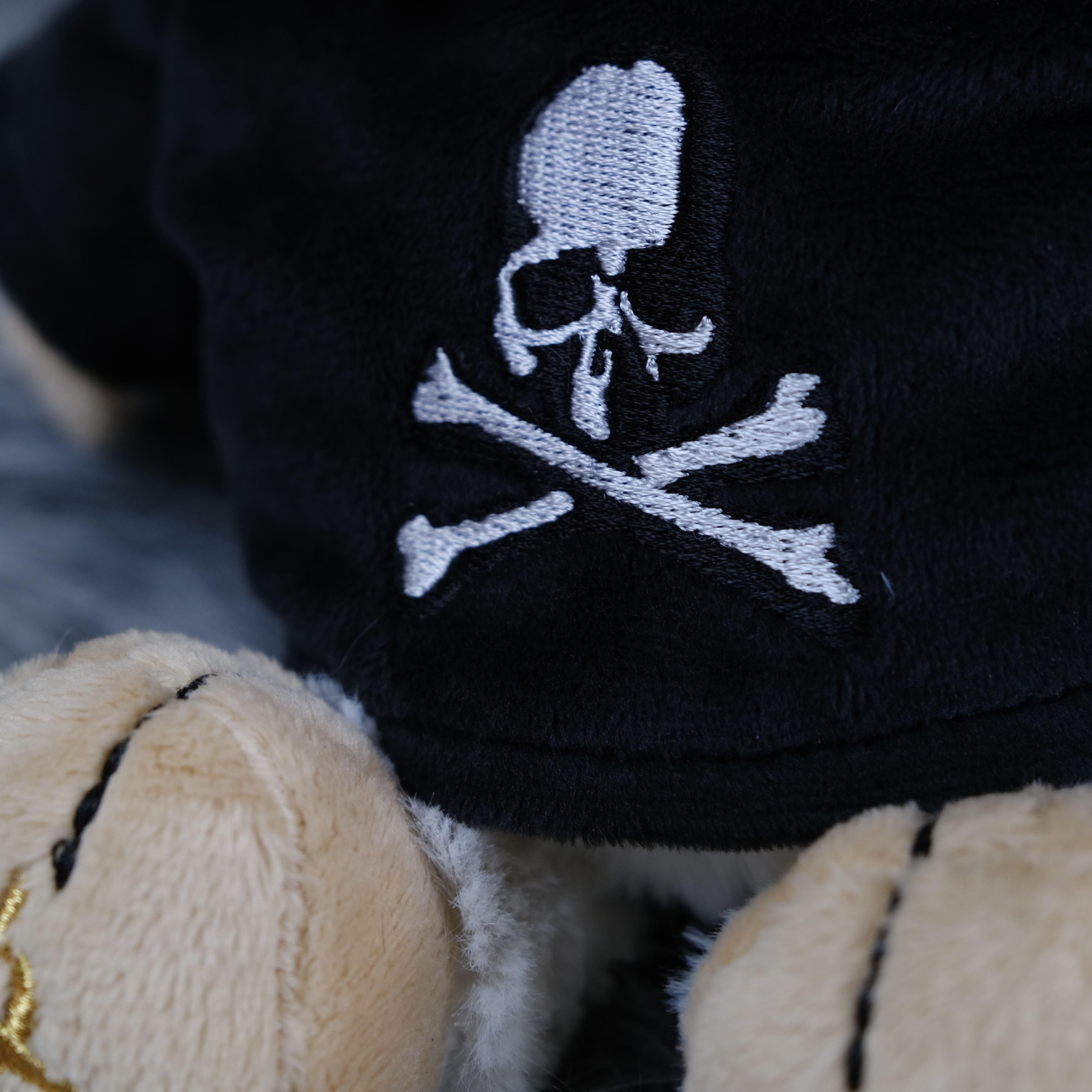 MASTERMIND WORLD X GREMLINS 40週 小精靈 繁榮 娃娃 毛絨玩偶