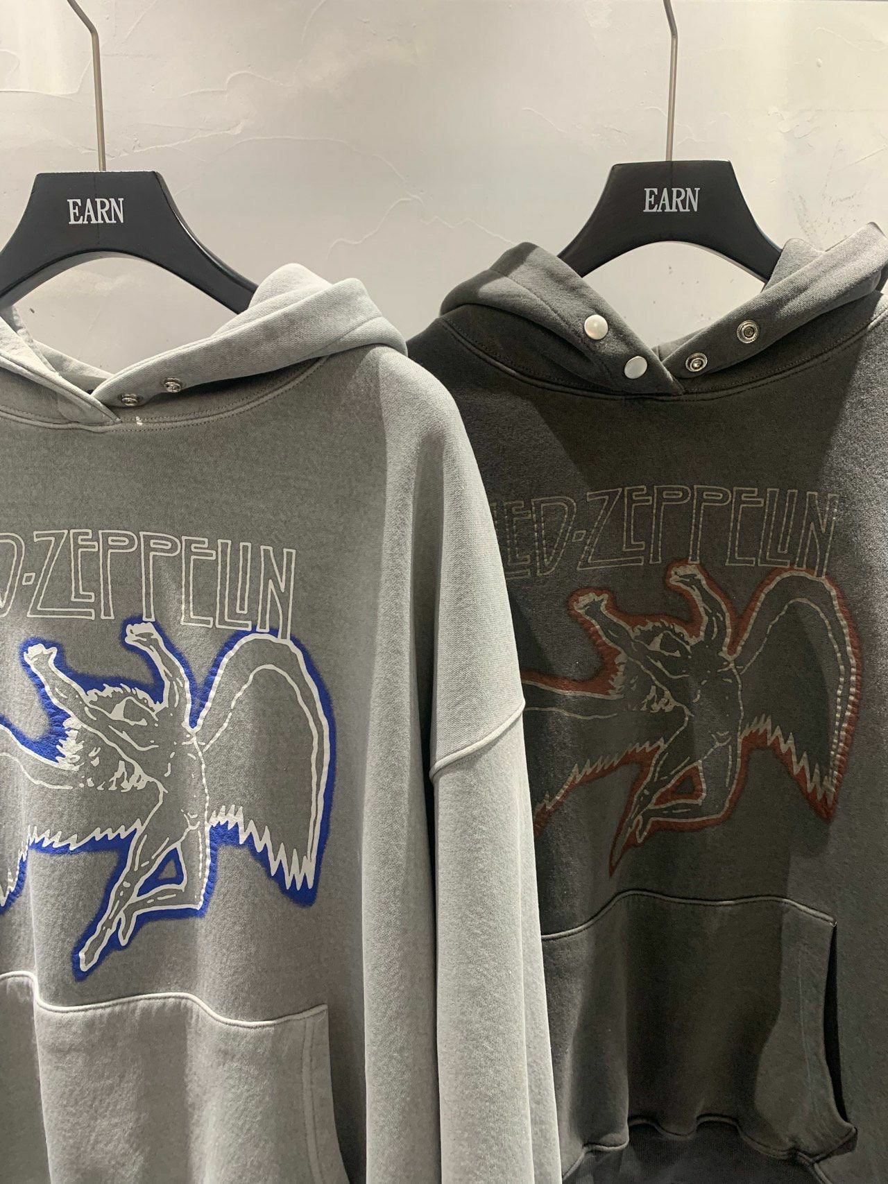 英文字圖案連帽衛衣 EARN-044T