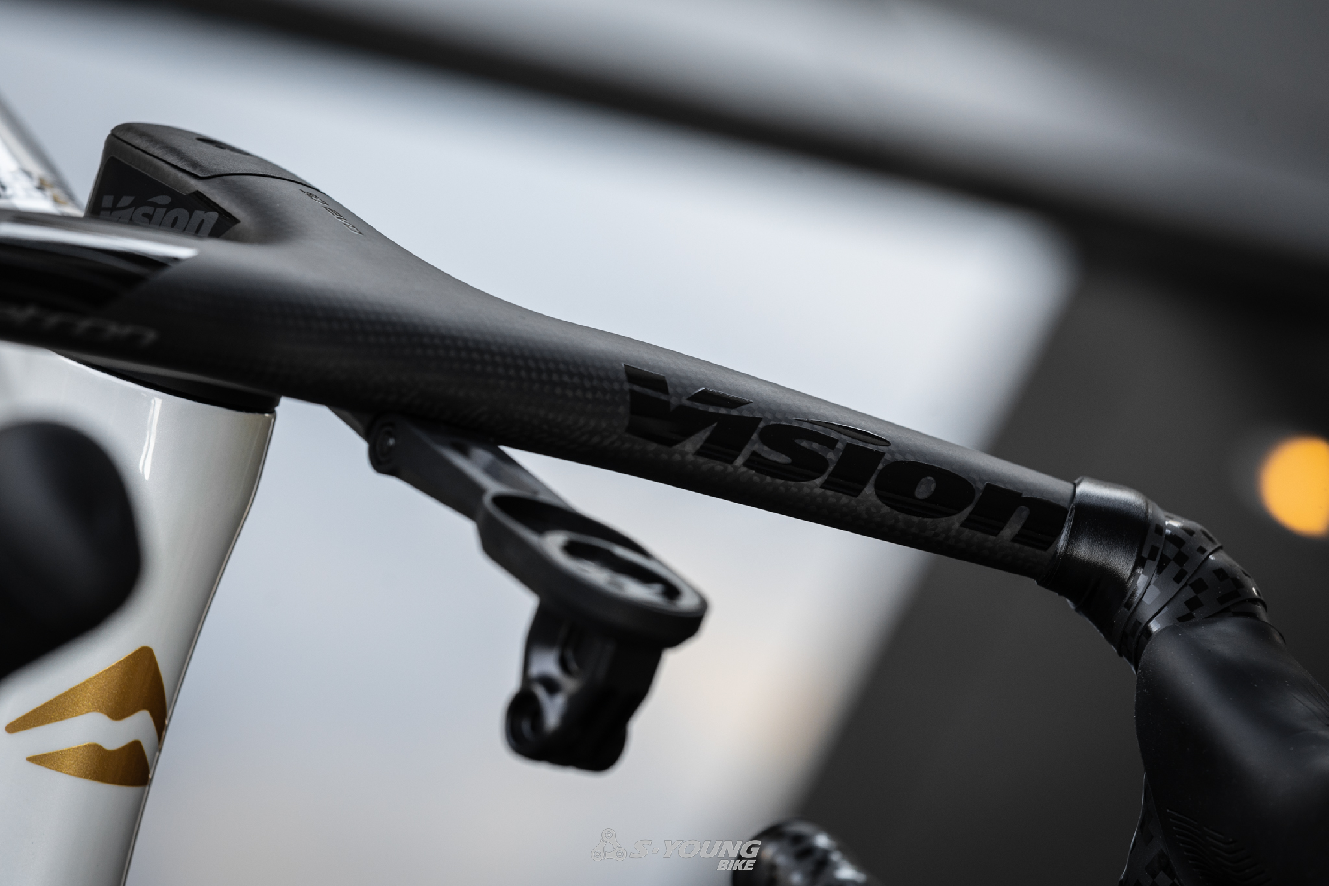 新款【Vision】Metron 5D ACR EVO 碳纖空力一體把 / 多款尺寸（含頭碗墊片）