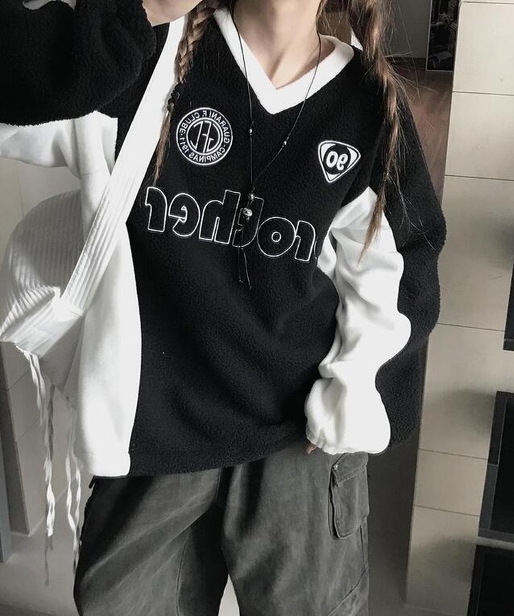 【優惠預訂】IU同款！男女可穿！韓國BROTHER羊羔毛V領衛衣（7色）