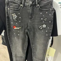 [S] KARL LAGERFELD WHIMSY PATCH GREY WASH JEANS,STORM GREY, L4TK9220-UXH [FINAL SALE] (SKL1154)