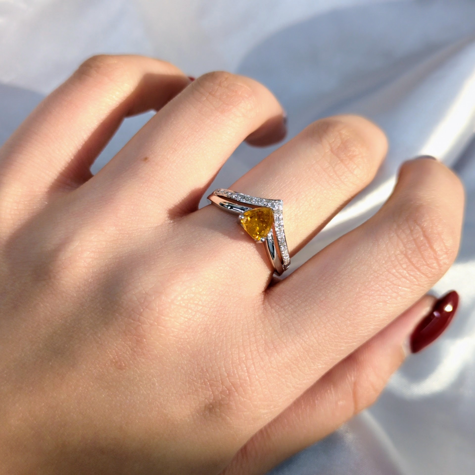 18K Gold 0.75ct Fancy Orange Pear Shaped Diamond Ring