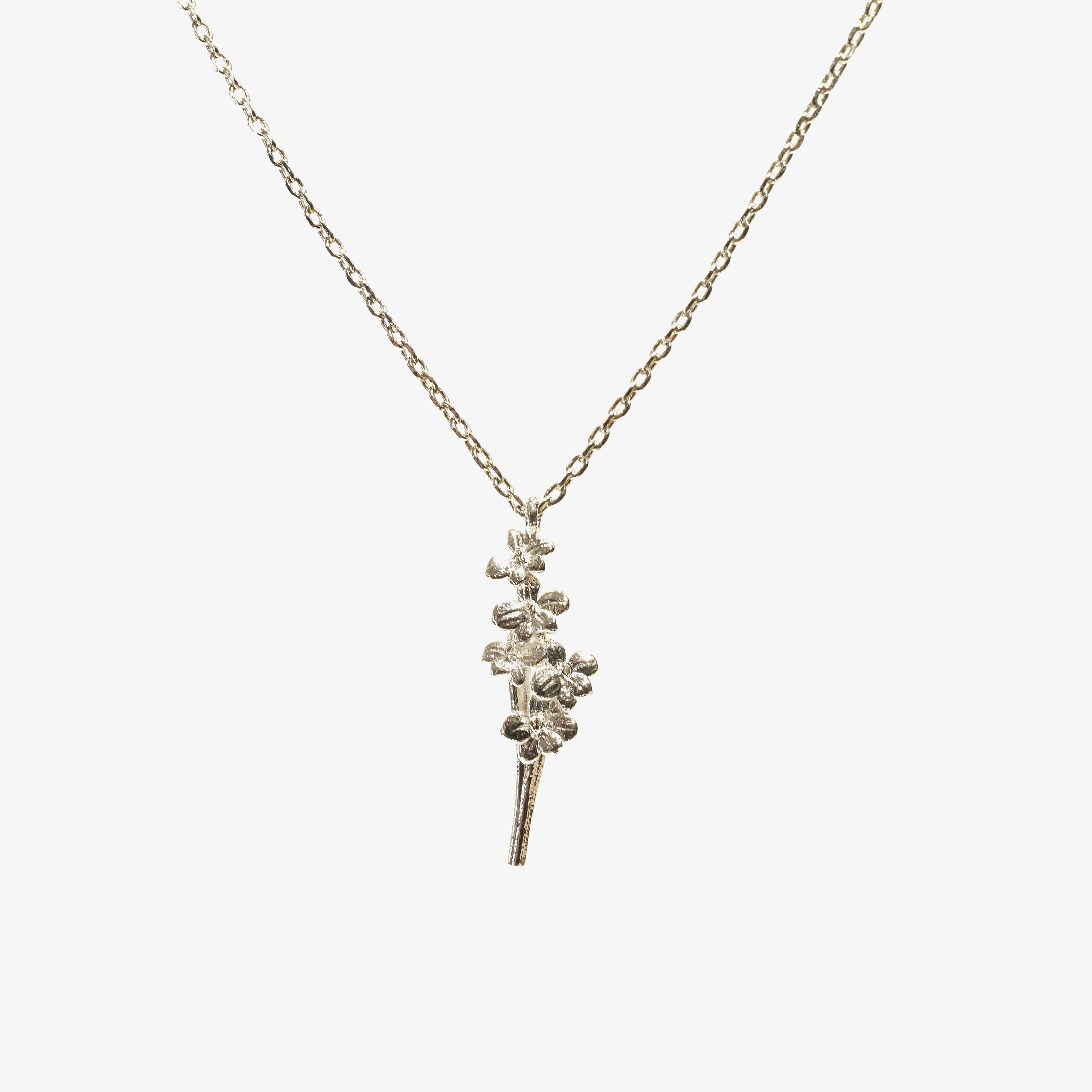 LISA ANGEL-飛燕草項鍊