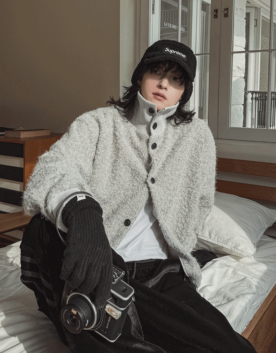 冬季鈕扣高領針織開衫