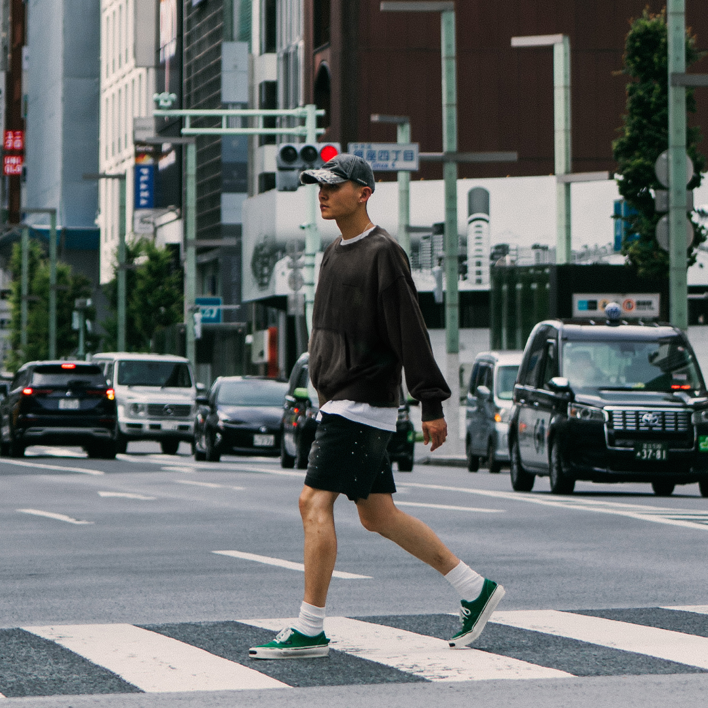 SENSE Distressed Crew Neck [M24-50]