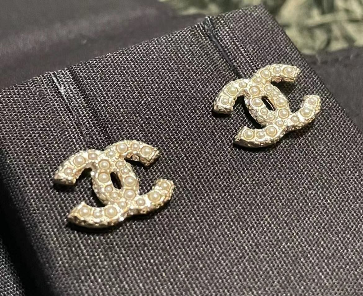 Chanel 珍珠cc耳環-M