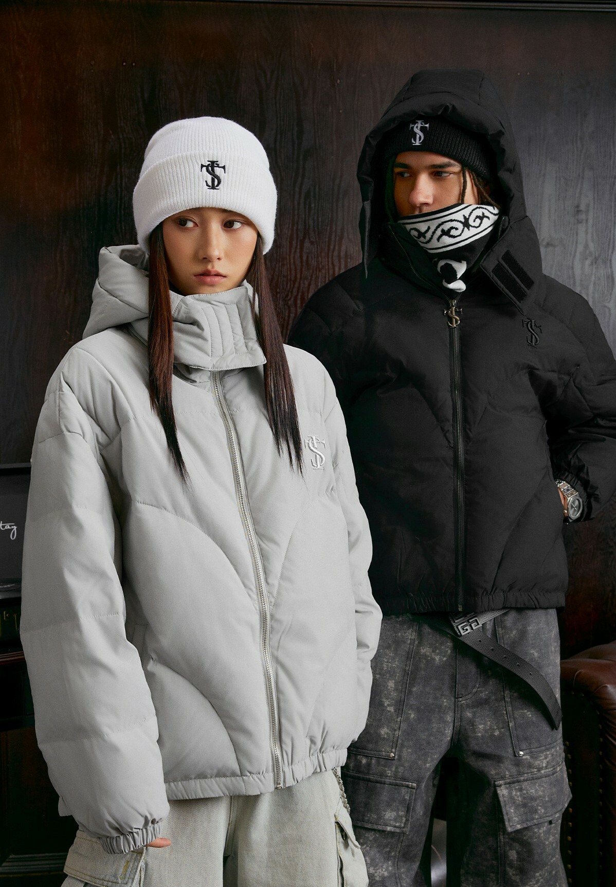 STK SmallTownKid 刺繡解構 羽絨外套