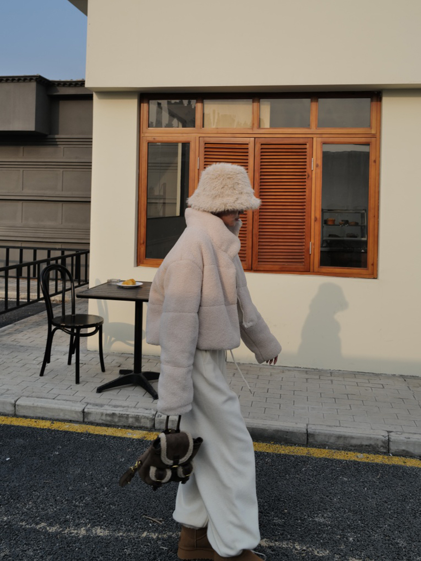 毛毛米其林外套*2色