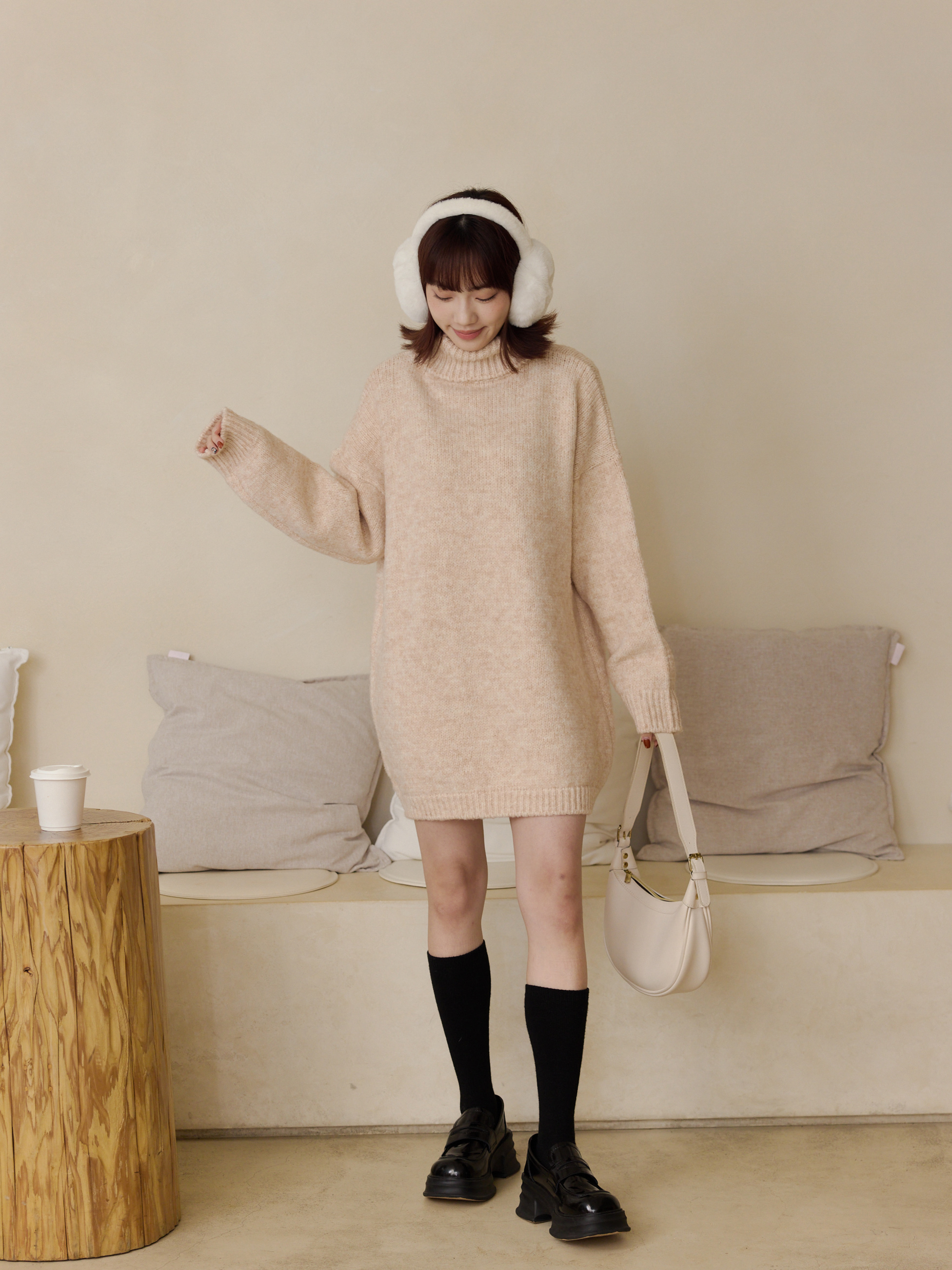 暖呼呼高領混色針織短洋