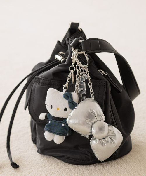 現貨┃日本 SANRIO Me% 限定款 KITTY 聖誕節 雪人 運動系列  吊飾 鑰匙圈