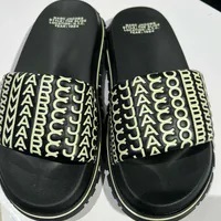 [S] MARC JACOBS THE MONOGRAM SLIDE,BLACK/WHITE, M9002401-BLACK/WHITE (SMJ404)