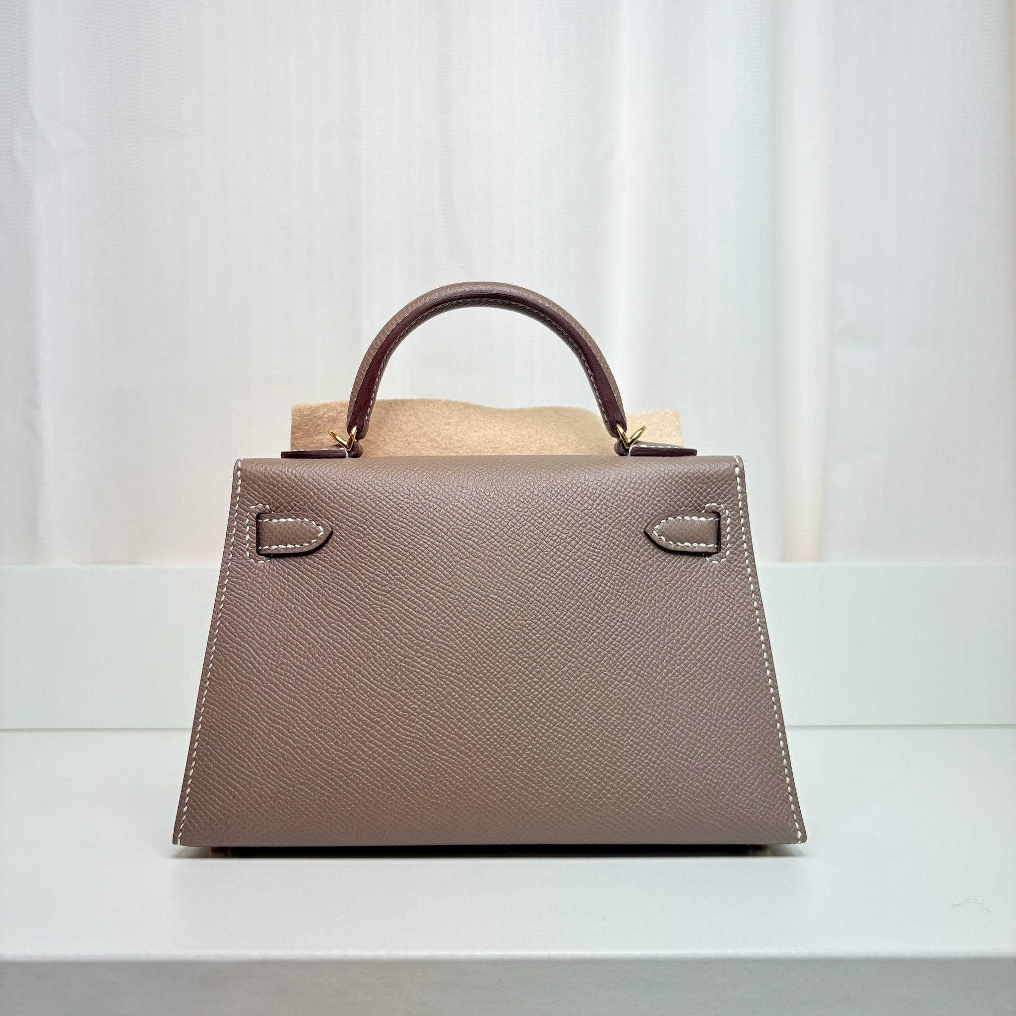 Hermes Mini Kelly Bag - Etoup / Ghw