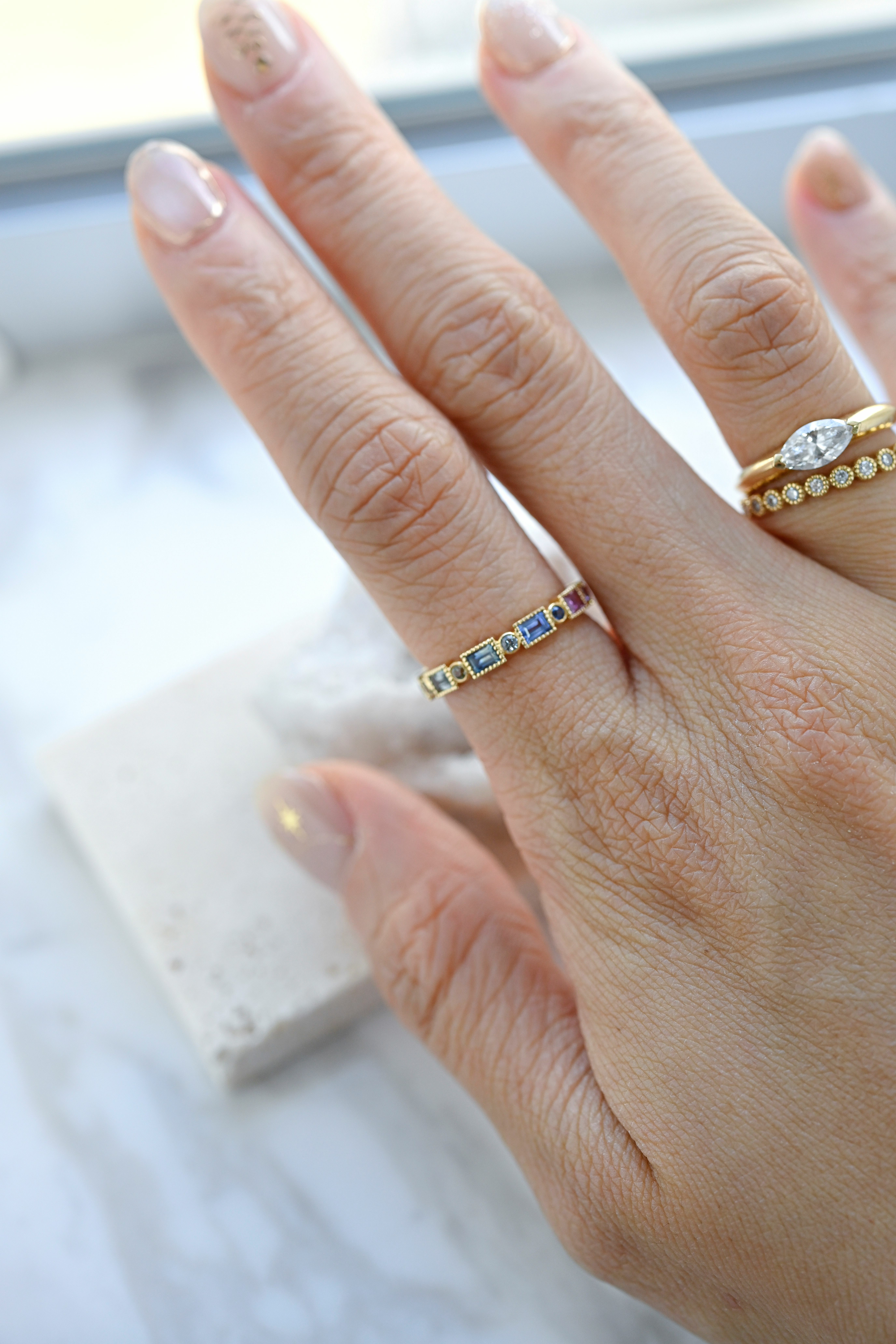 18K 1.14ct Rainbow Sapphire Ring