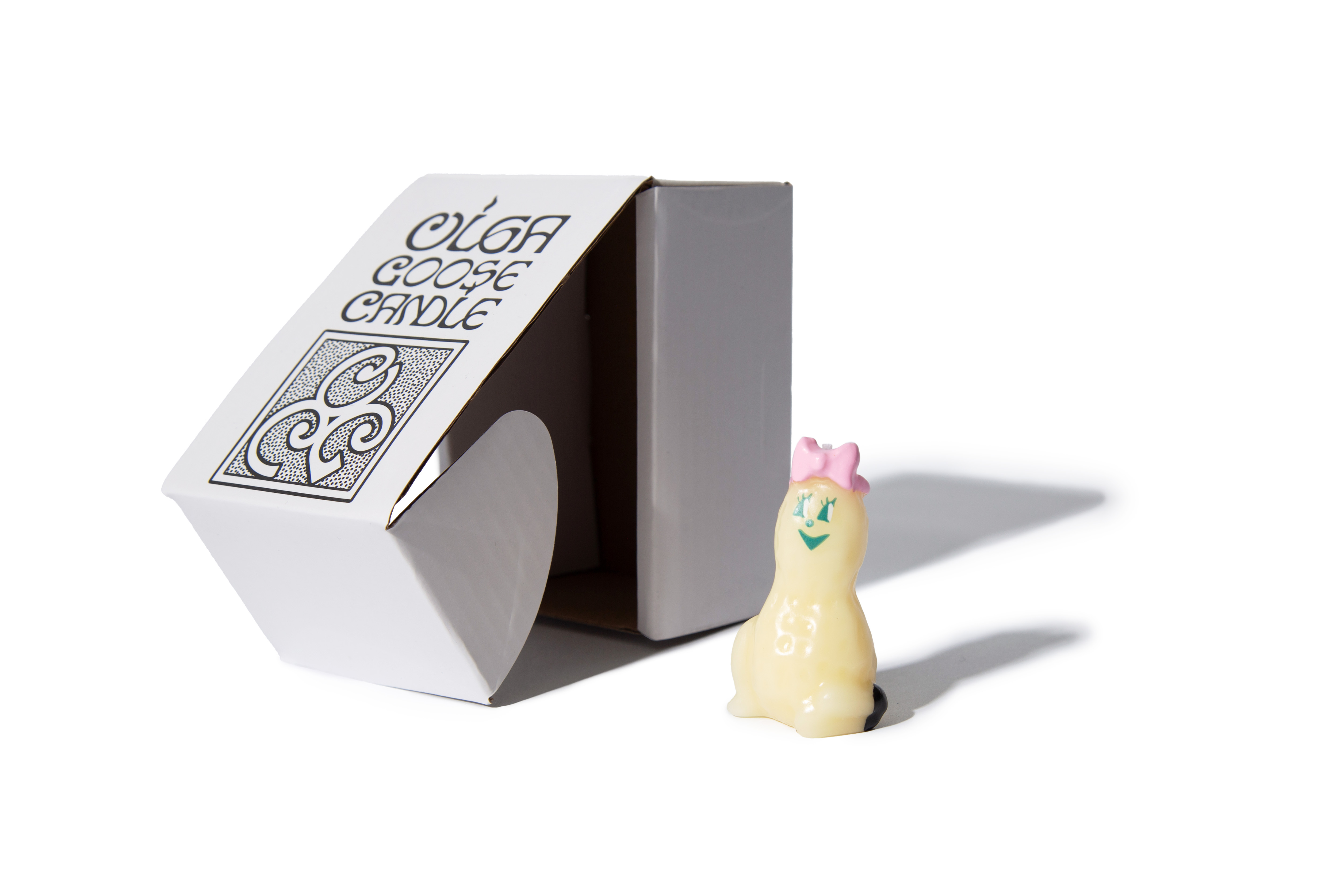 OLGA GOOSE CANDLE "PEANUTS" (LUCY)