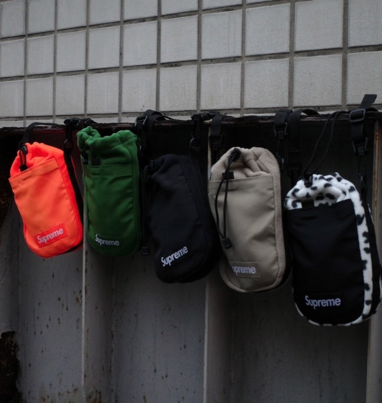 <線上SALE❤️‍🔥> SUPREME 毛茸茸 小包 (橘/綠/黑/卡其)