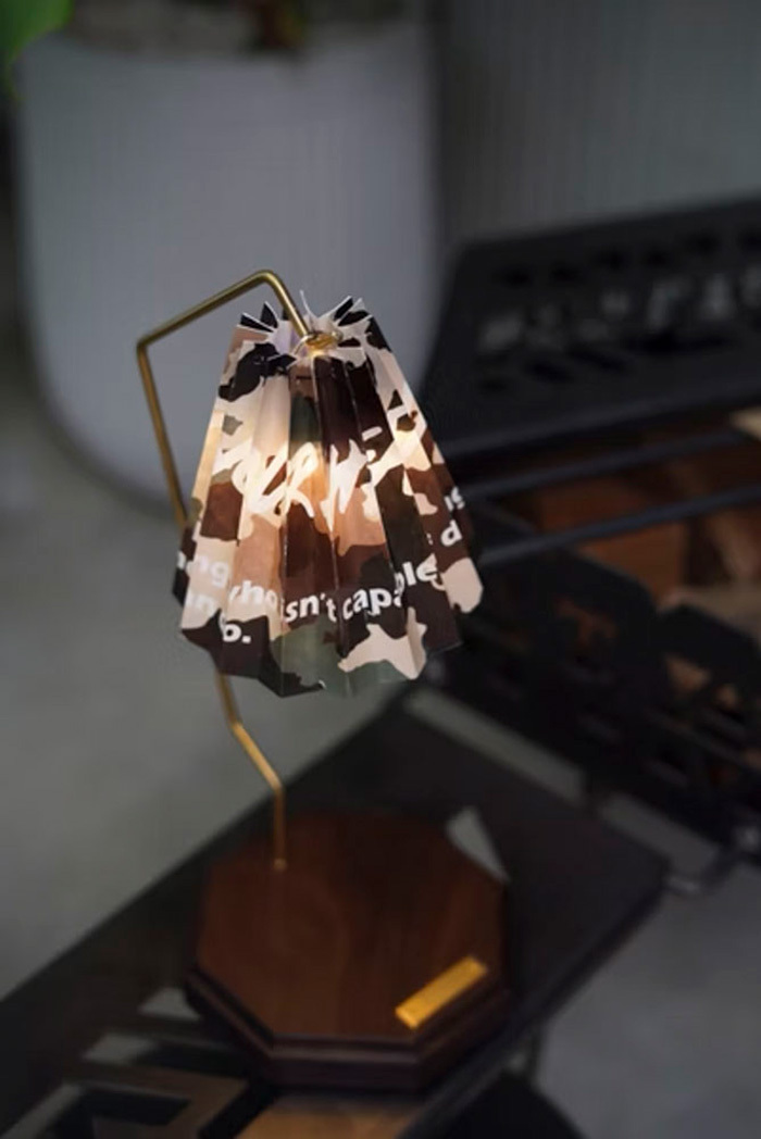 【TETSUZAN】實木黃銅燈座 (胡桃木)