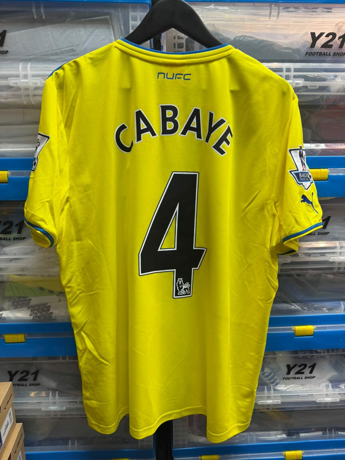 2013 - 2014 紐卡素 作客球迷版 #4 CABAYE (USED , 9/10)