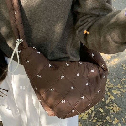 《5419》氣質韓系溫柔蝴蝶結羽絨斜背包