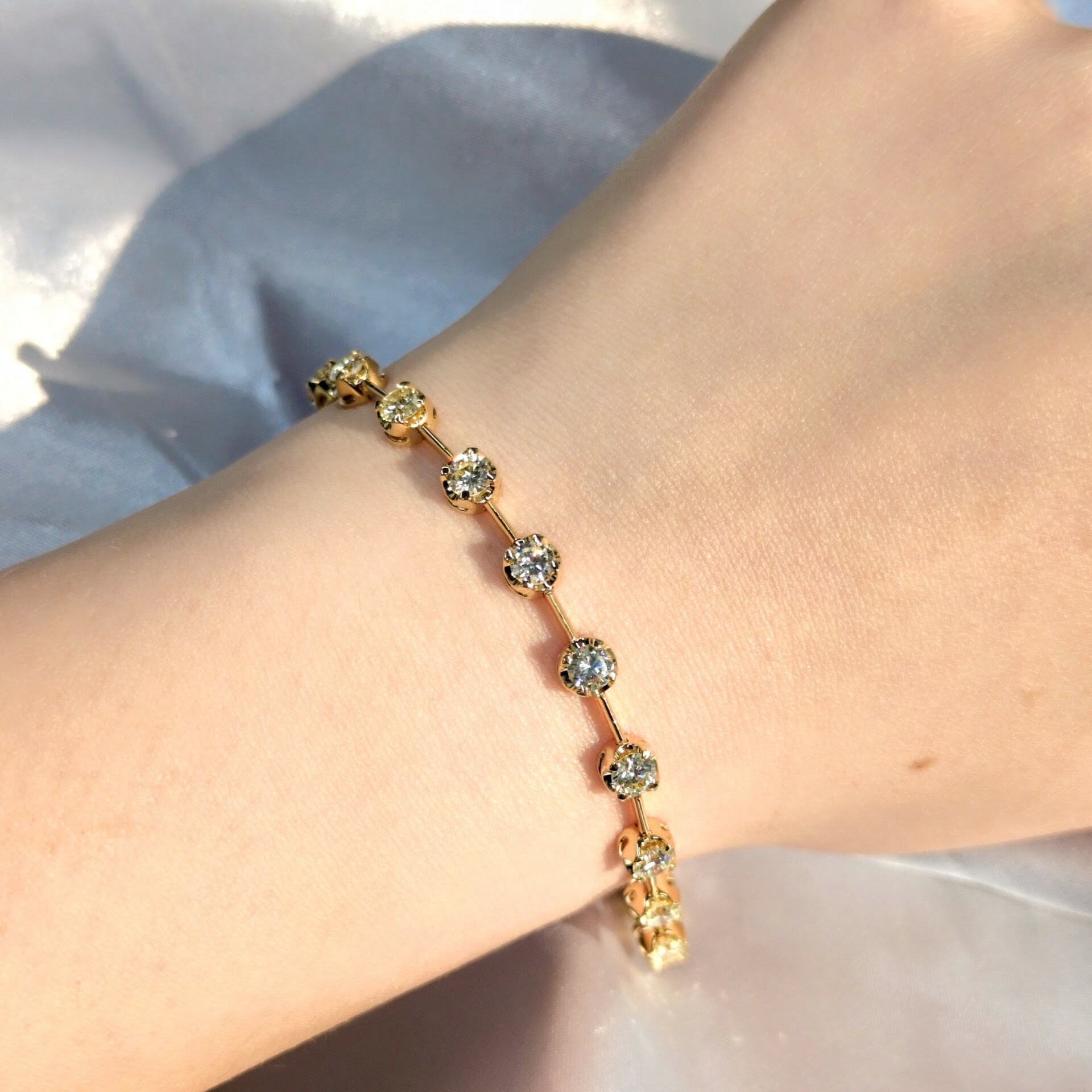 全新18K黃金3卡35份鑽石手鍊