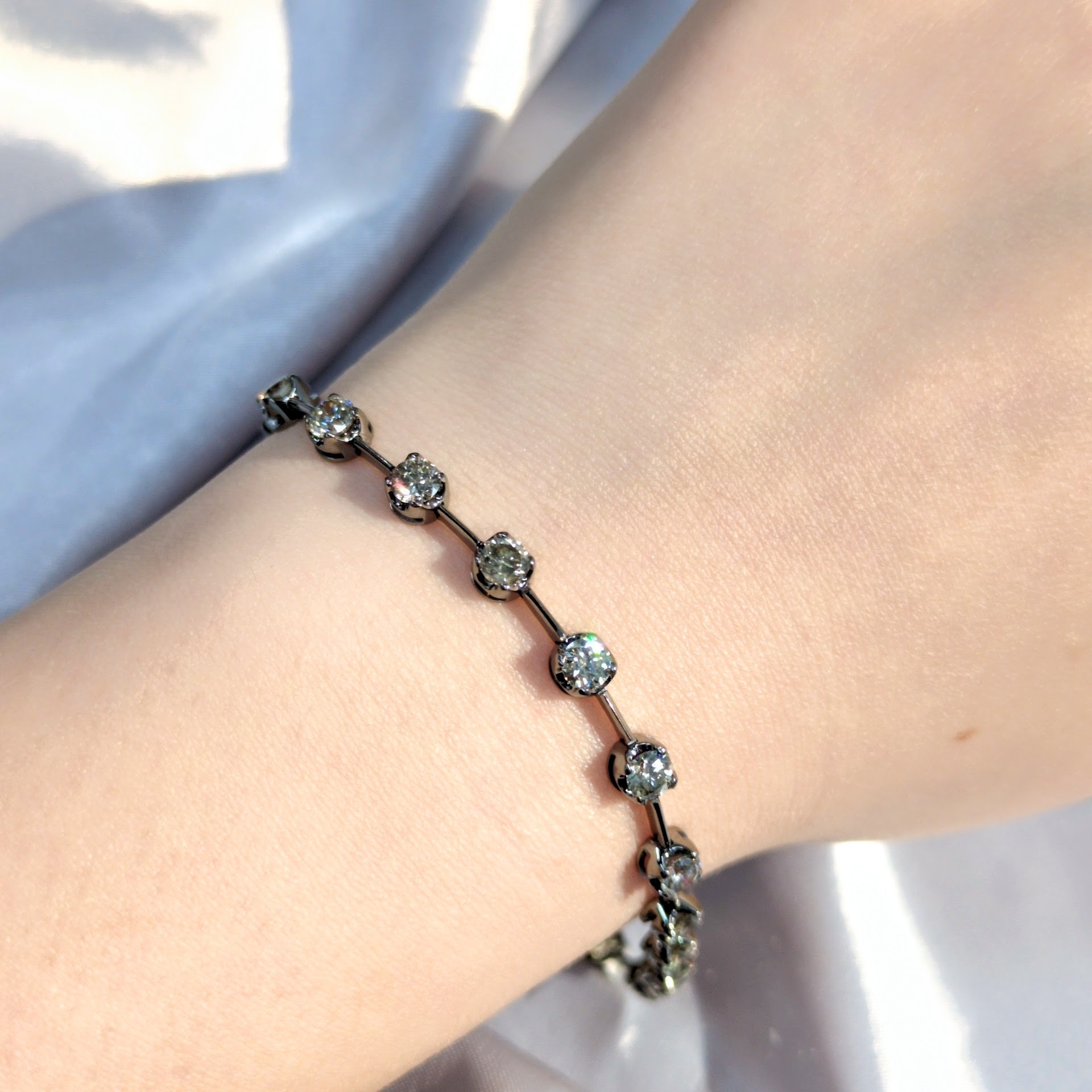 全新18K黑金3卡38份鑽石手鍊