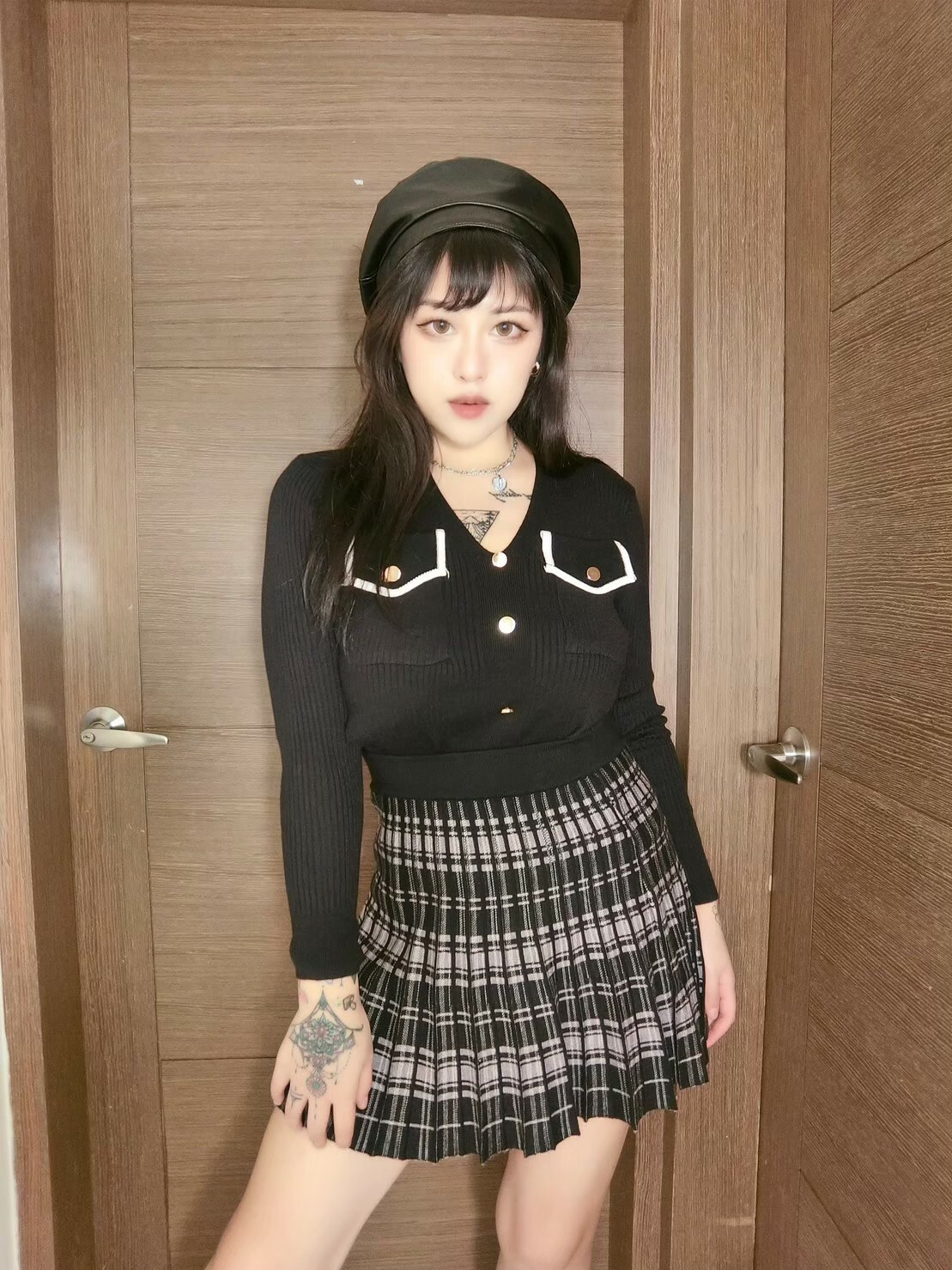 格紋超顯瘦小羊毛百褶裙