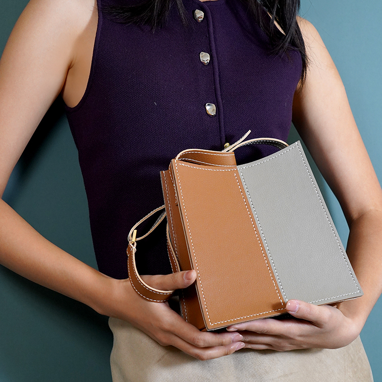 Ladder Bag 【 Toffee X Beige 】Eco-Friendly 69%  Apple Leather Bag