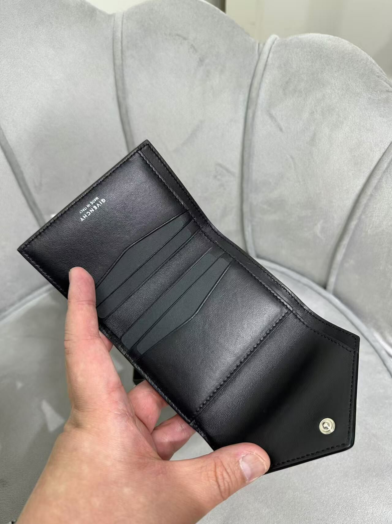 Givenchy 翻蓋銀包 F1 -M