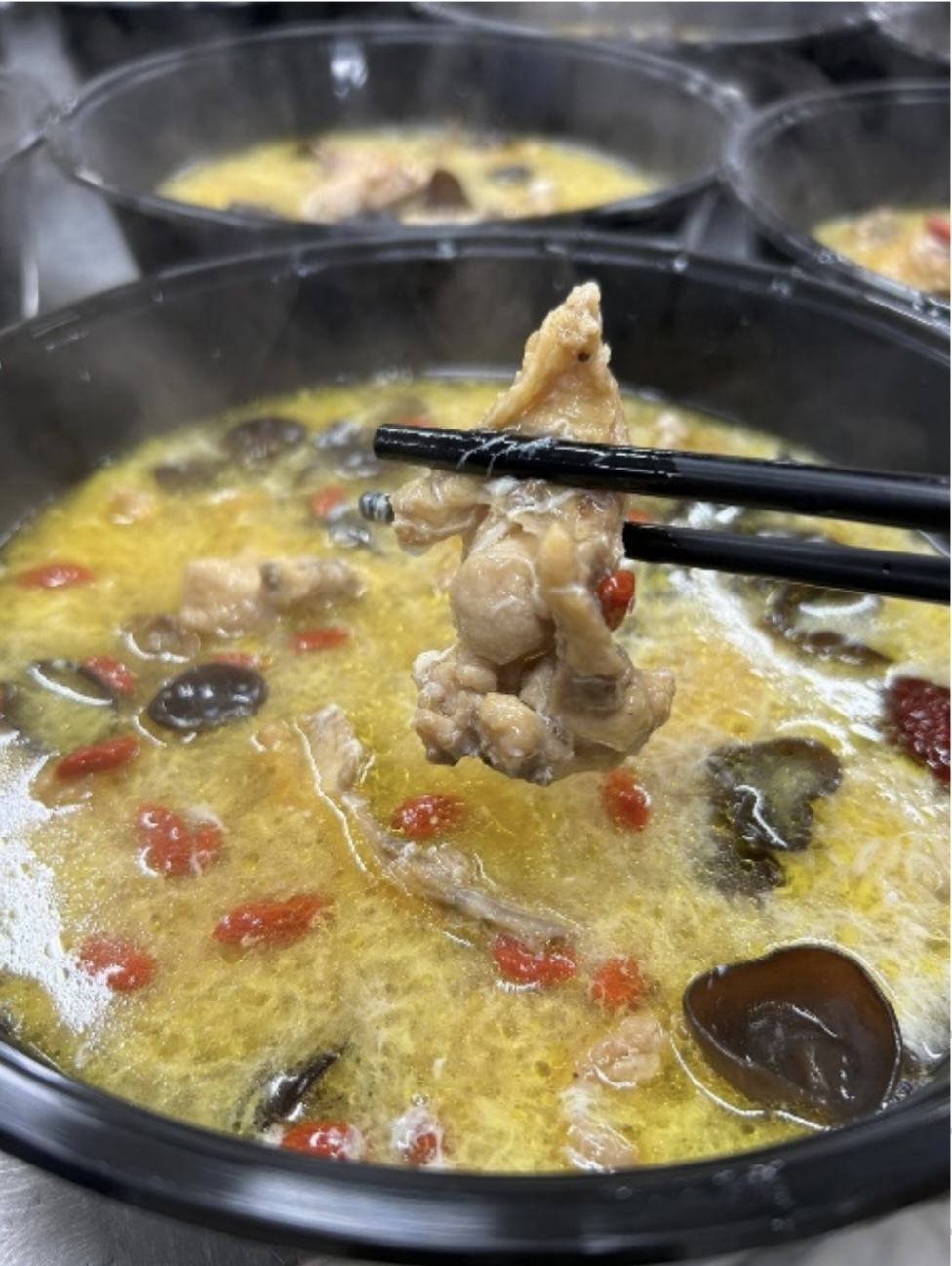 <三陽泰>客家雞煮酒煲