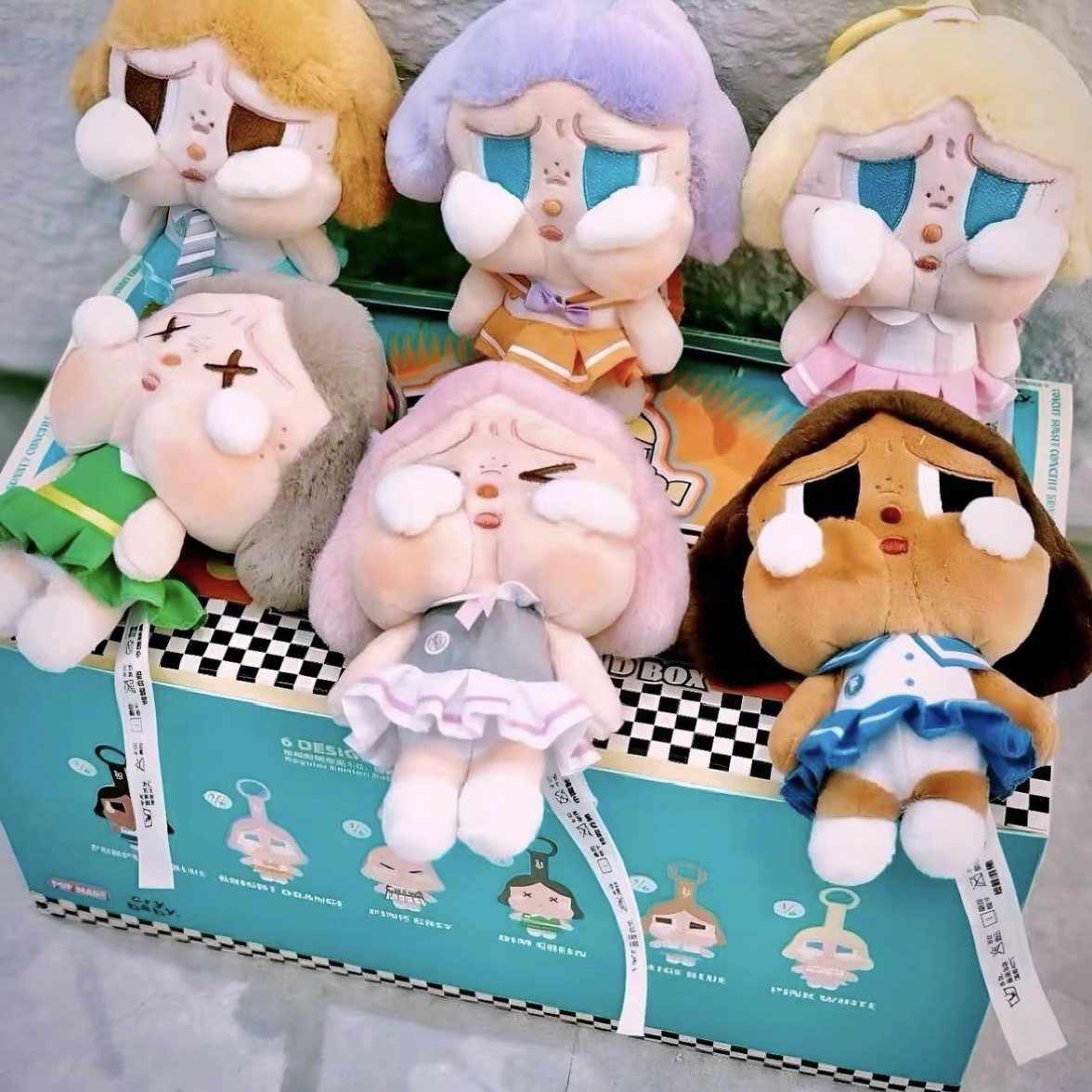 POP MART 泡泡瑪特 哭娃 CRYBABY 落日歌會 搪膠臉 毛絨 盲盒