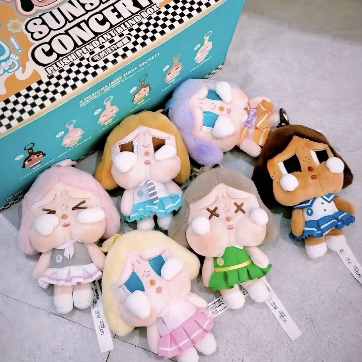 POP MART 泡泡瑪特 哭娃 CRYBABY 落日歌會 搪膠臉 毛絨 盲盒