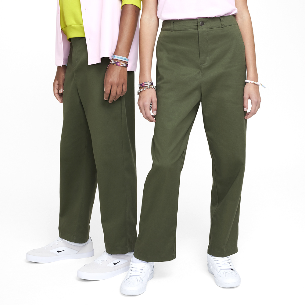 Nike Chino Pant 大童 童裝 綠色 卡其褲 口袋 中性 梭織 斜紋 運動 休閒 長褲 FN9215-325