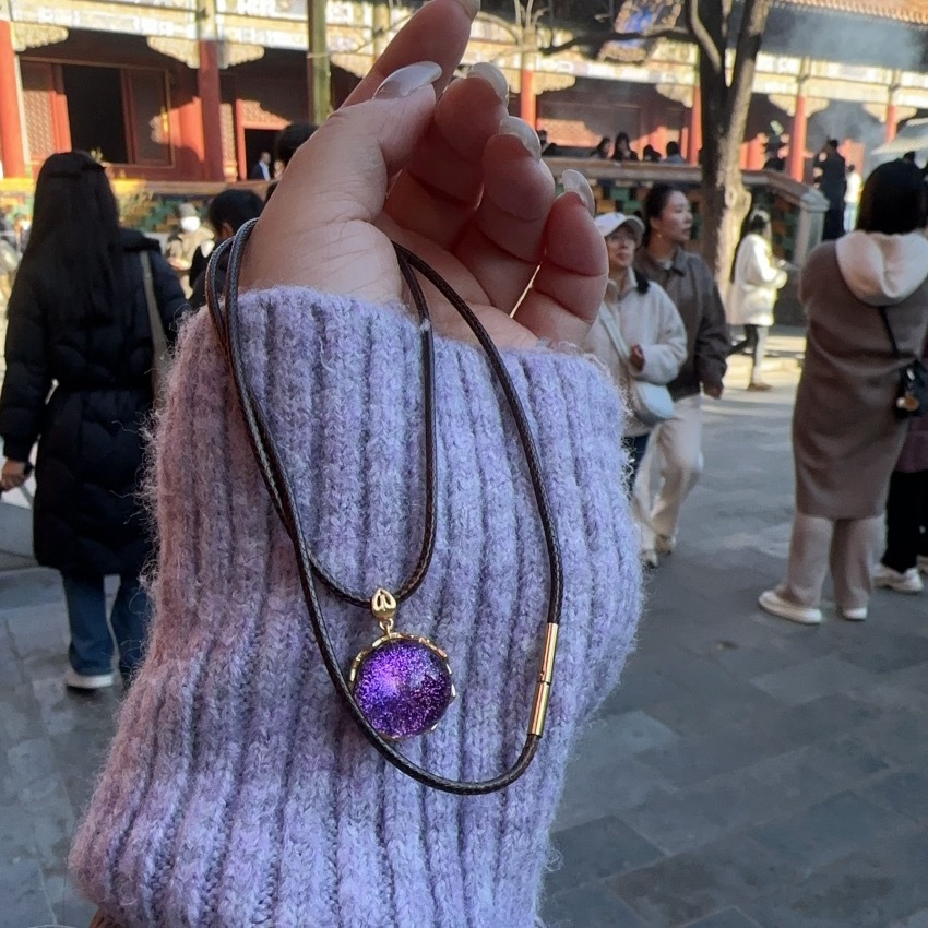 J) 雍和宮蓮花托星空琉璃吊墜頸鏈