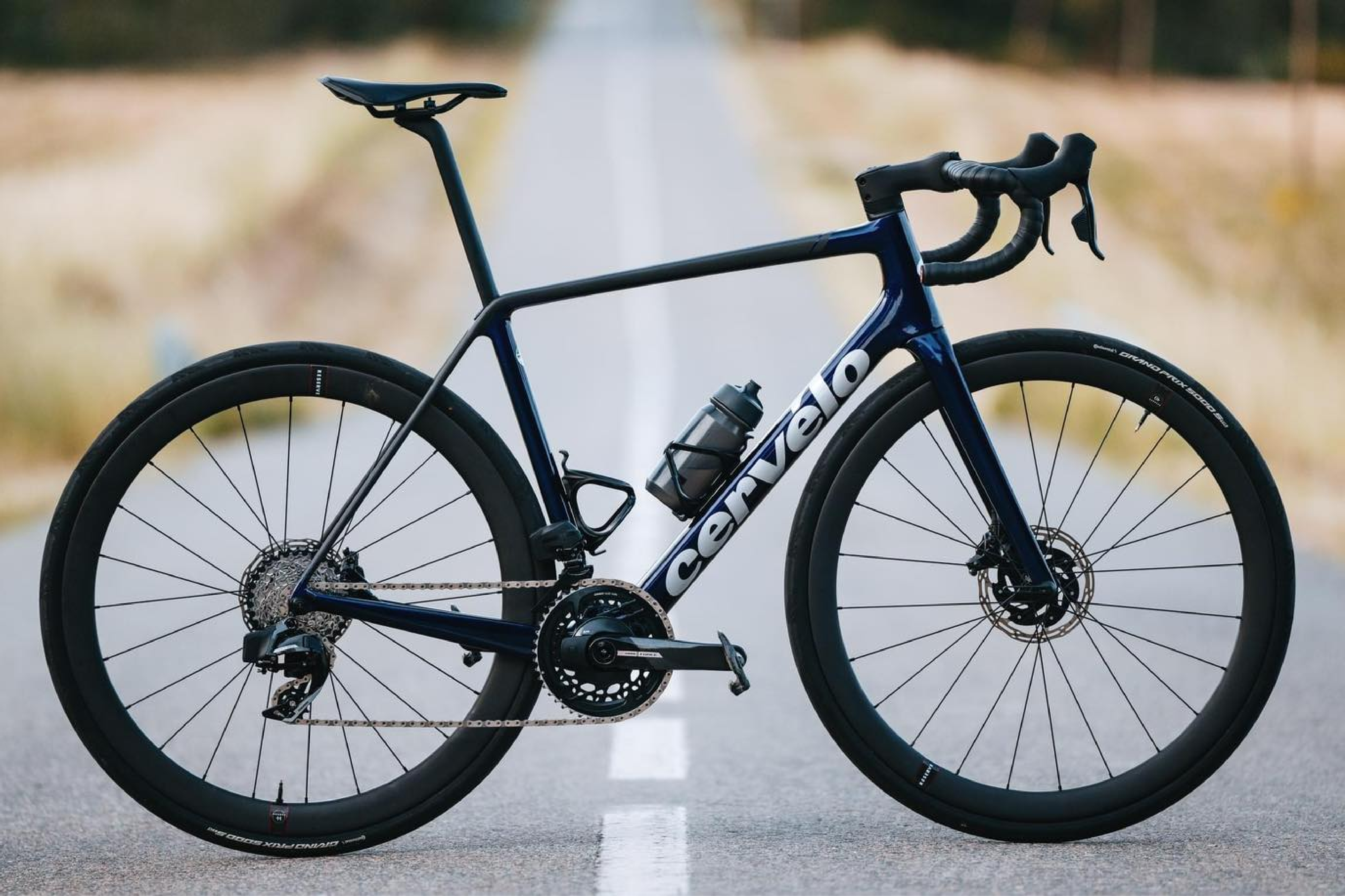 出清優惠【Cervelo】R5 爬坡車架組 / Deep BlueSunset 落日藍（含龍頭把手）