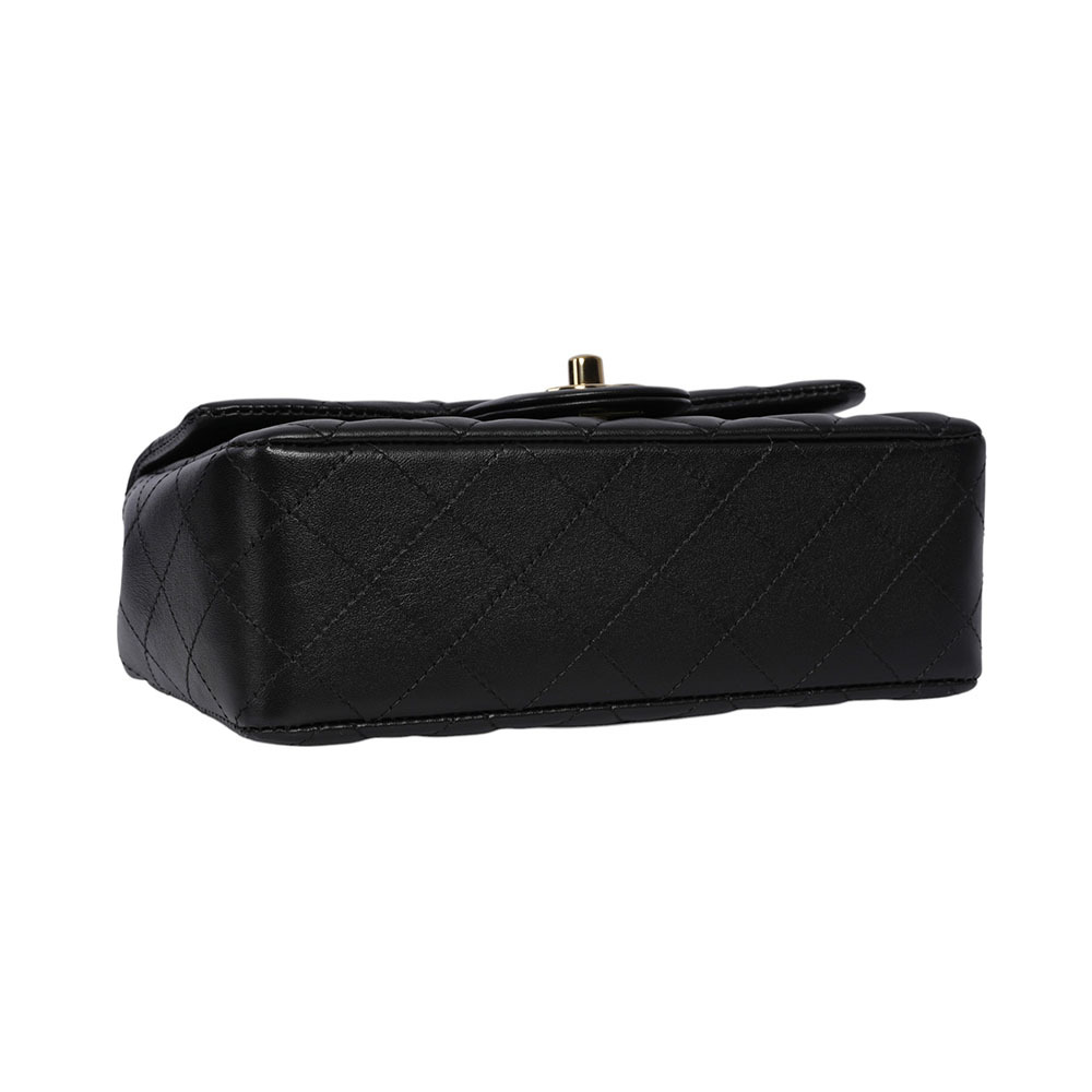 【CHANEL】金色CC Logo 菱格紋小羊皮迷你翻蓋包/MINI COCO(黑色)A69900 Y04059 94305