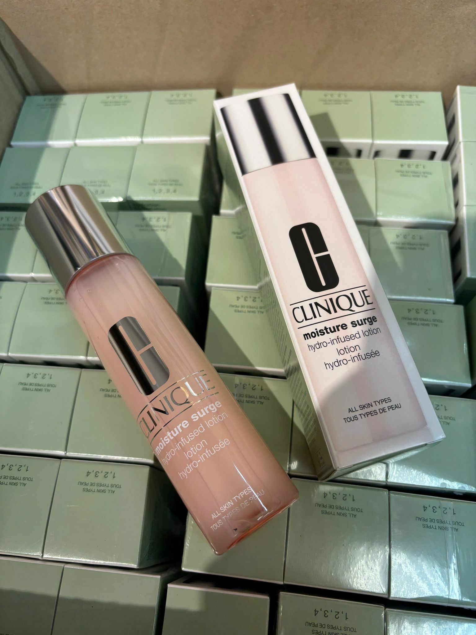 Clinique倩碧水磁場粉水100ml R111