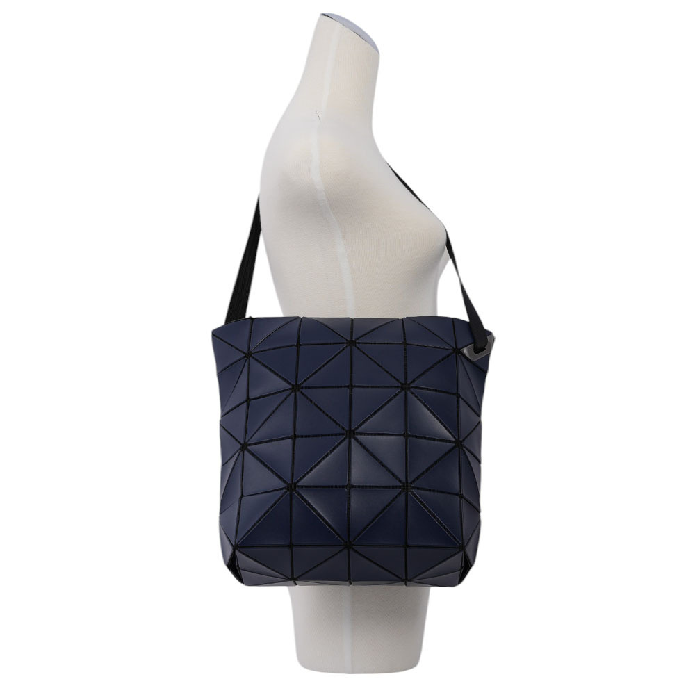 【ISSEY MIYAKE三宅一生】Blocky 霧面可調背帶多用肩背包(深藍色)BB18AG491 75