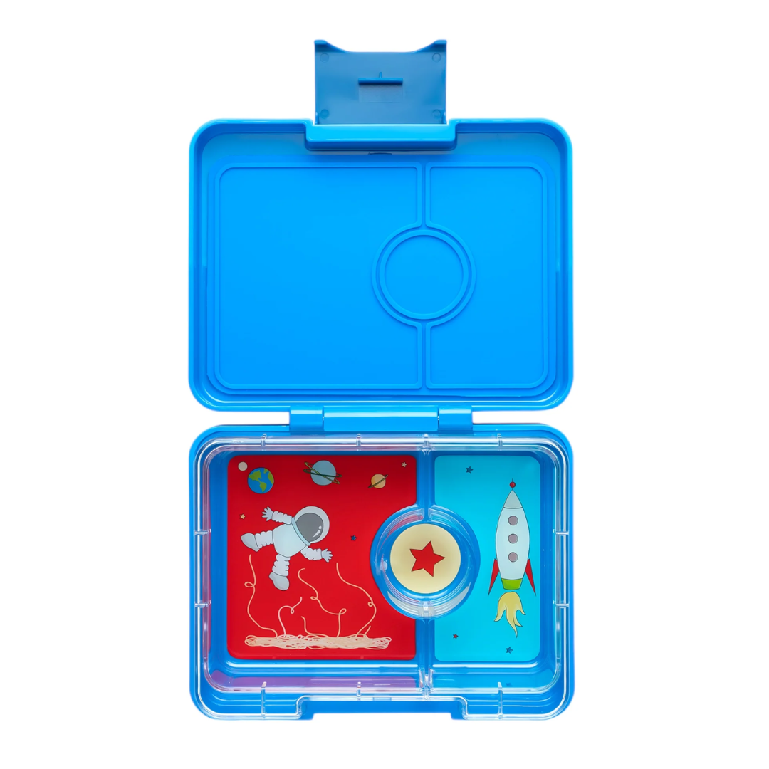 個性化 Yumbox Snack 午餐盒 (3格) - Surf Blue (Rocket)